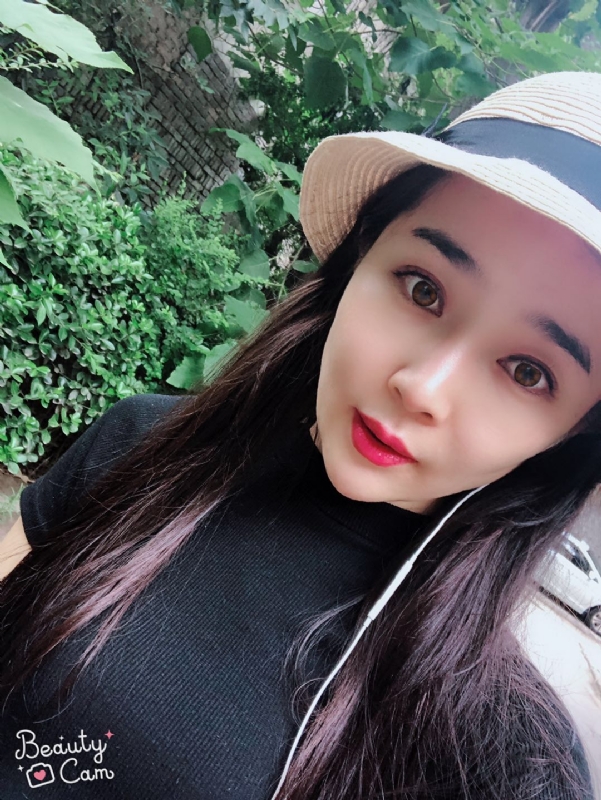 相拥未来的第一张照片--西安王婆说媒