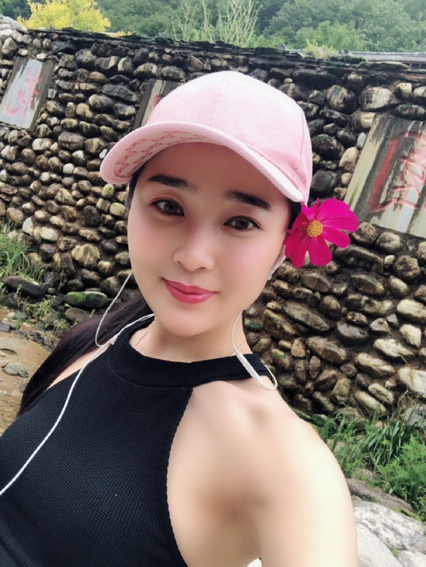 小白兔的大奶糖的第一张照片--西安王婆说媒
