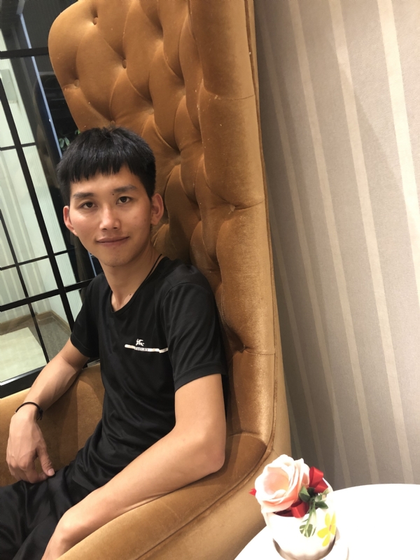 勿忘稀粥的第一张照片--西安王婆说媒