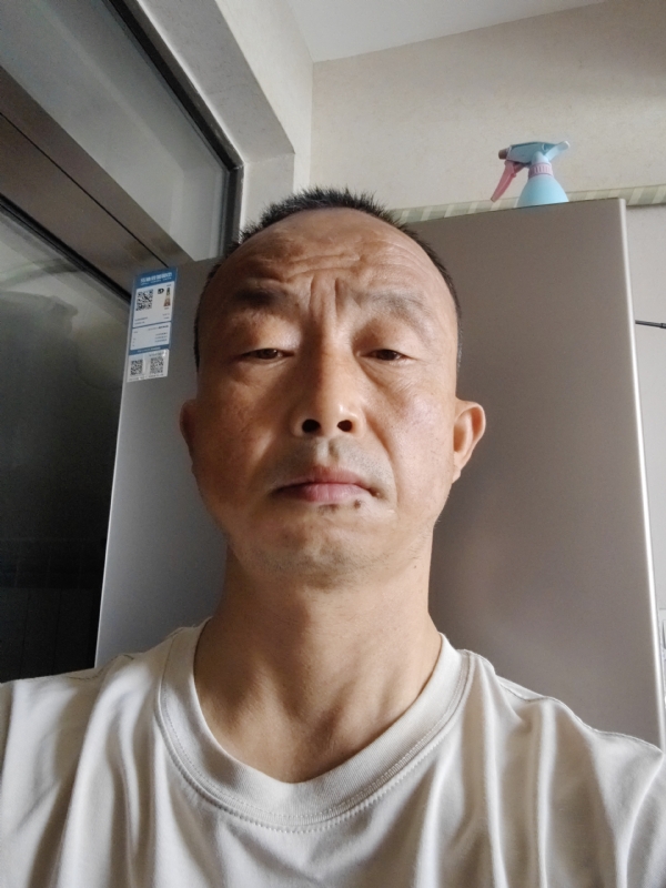 寻找真城的过日子女士的第一张照片--西安王婆说媒